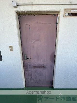 緑風館中央[2LDK/61.6m2]のエントランス4