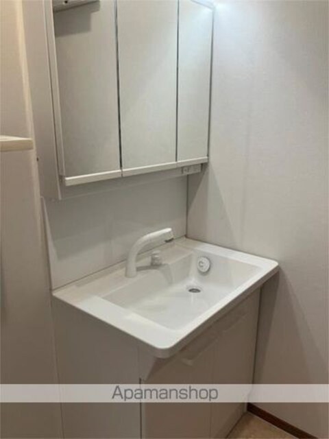 Ｌａ　Ｒ＆２３３ｓｉｄｅｎｃｅ　Ｃｈｉｃ[3LDK/76.7m2]の内装4