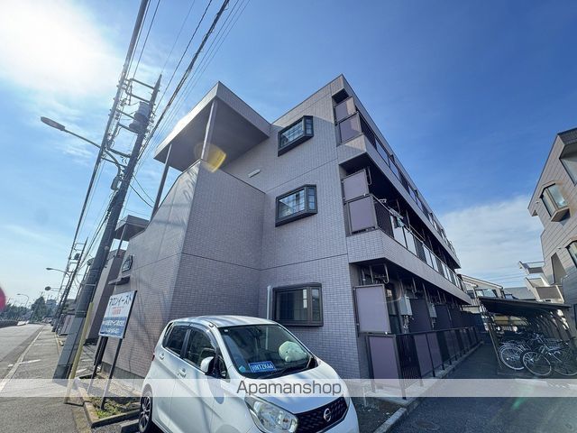 マロンイーストの外観写真