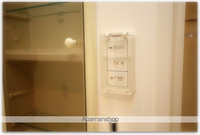 カスタリア堺筋本町の内装写真
