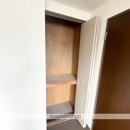 アドニス吉田[2LDK/62.6m2]の内装2