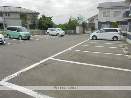 ベルク・ヴィラ　Ａ棟[3DK/55.71m2]の駐車場2