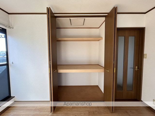 DUPLEX 国王331Aの内装写真