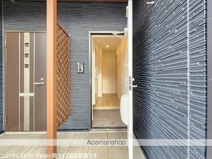 ドウェル　ナルシサス[1LDK/50.01m2]の玄関