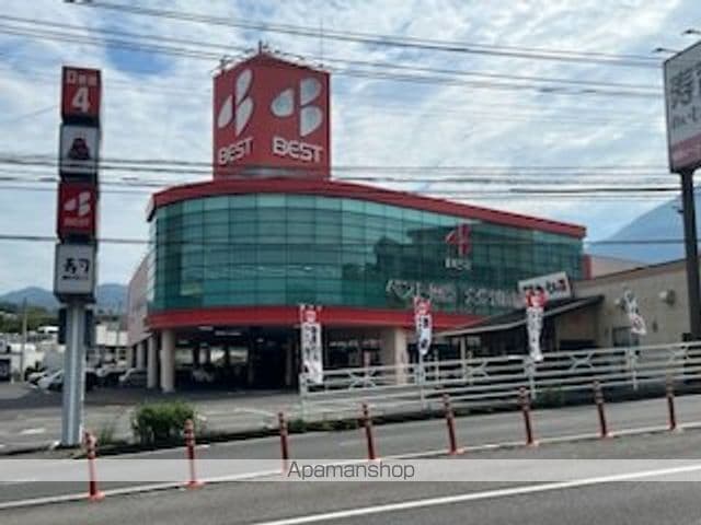 レオネクストやくまるの周辺写真