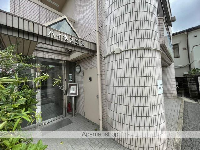 ハイネス江波の玄関写真