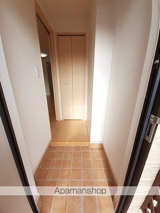 メゾン　クラール[1LDK/37.76m2]の玄関