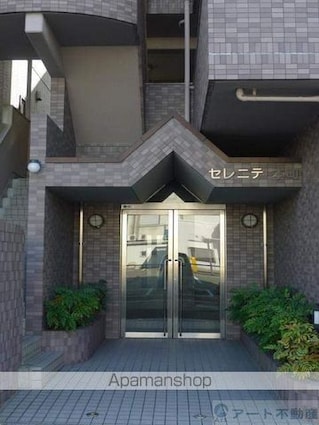 セレニテ本町[1K/24.08m2]のエントランス