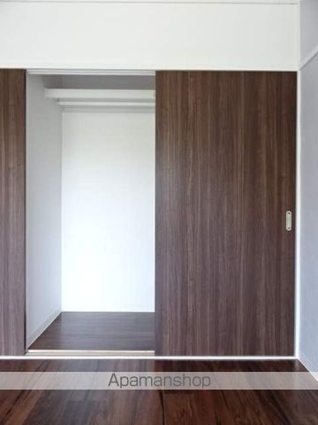 マンションカメリアIの内装写真