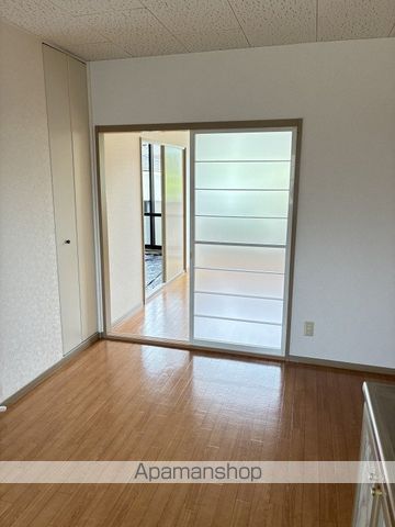 レイクサイド黄葉の内装写真