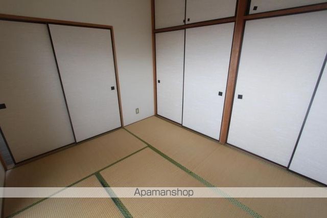 レイクウエストIIの内装写真