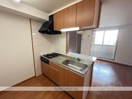 ベルクレスト[2LDK/52.99m2]のキッチン