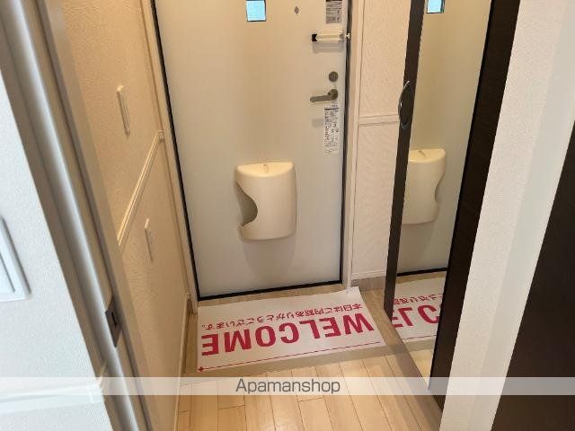 フレール 達の内装写真