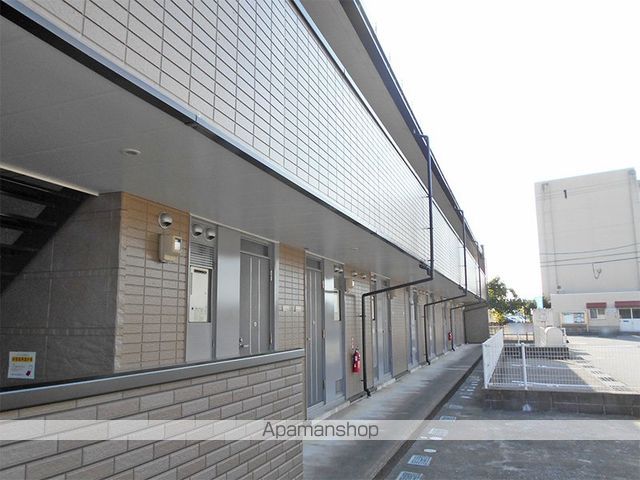 レオパレス藤の木台の玄関写真