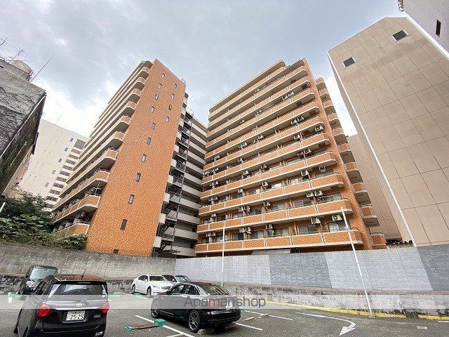 ライオンズマンション日本橋の外観写真