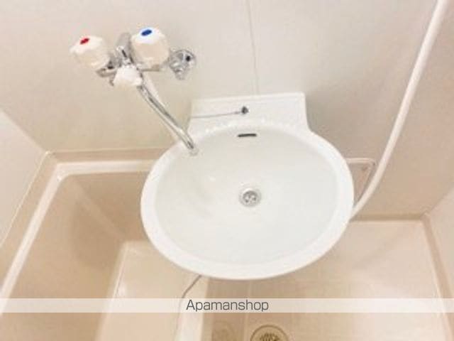 レオパレスTAKARAZUKAの内装写真