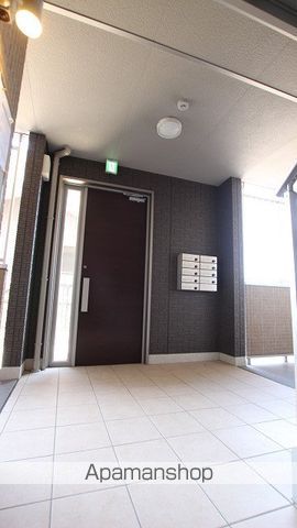 サンクレールAの玄関写真