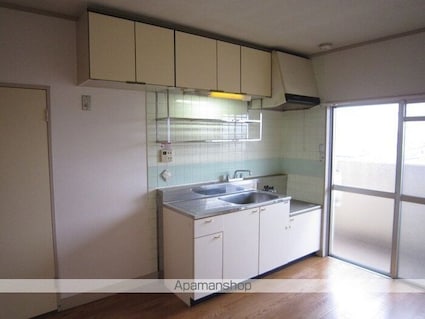 コーポラス多治米[3K/58.4m2]のリビング・居間