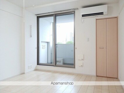 アベニールヒルズ[1K/30.24m2]のリビング・居間