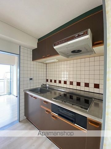 ケントコート三番町の内装写真