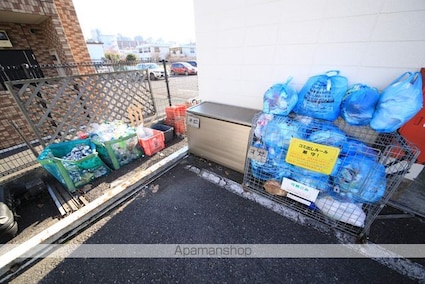 ビューラー堀之内[2DK/44.12m2]の共用部2