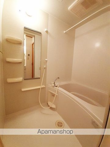 ジュラーレIの内装写真
