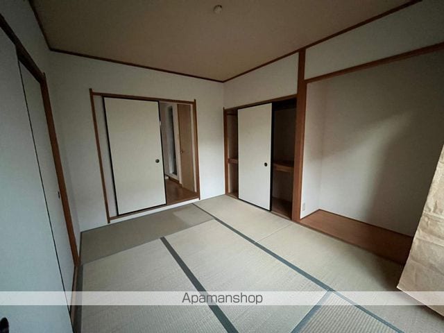 マンション瀬戸の内装写真