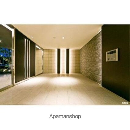 パークアクシス東陽町・親水公園[1R/26.05m2]のエントランス