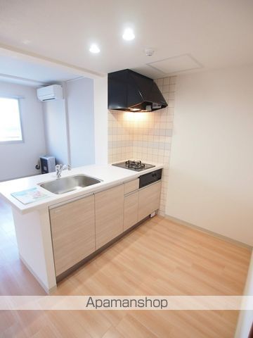 EFFICIENT栄通の内装写真