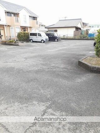 グリーンコート東館　Ｄ[2LDK/58.12m2]の駐車場