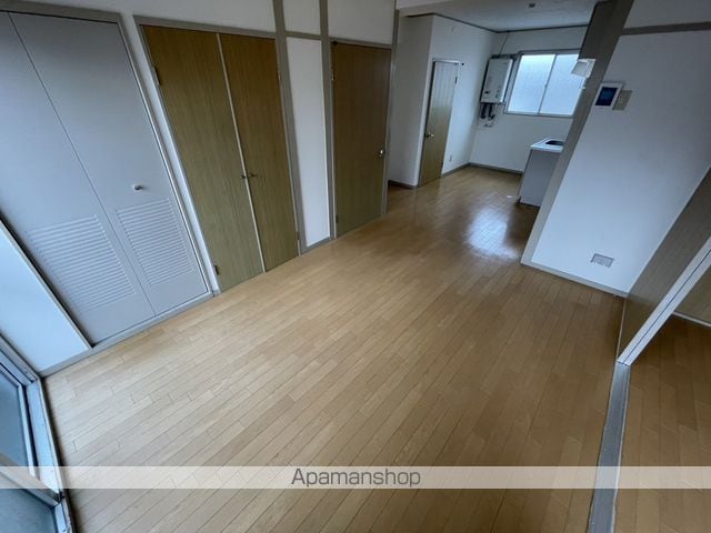 コルミー本郷の内装写真