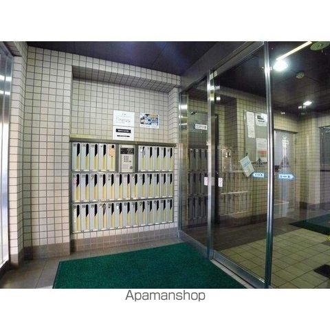 藤井ビル北23条の玄関写真