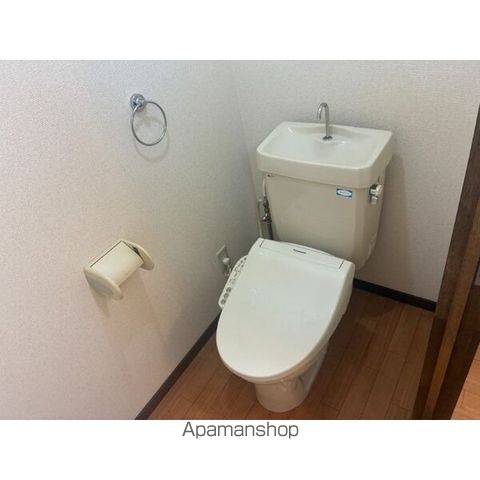SURPLUS DREAMIの内装写真
