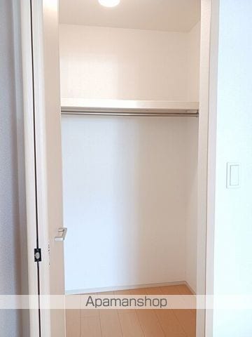 ライトブレス Bの内装写真
