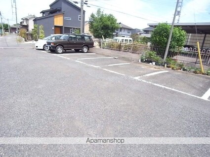 ツインコートピュアＡ[1LDK/40.92m2]の駐車場