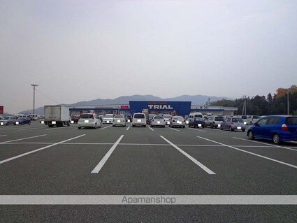 Ｆｉｎｅ　Ｈｉｌｌ[1LDK/45.77m2]の周辺3