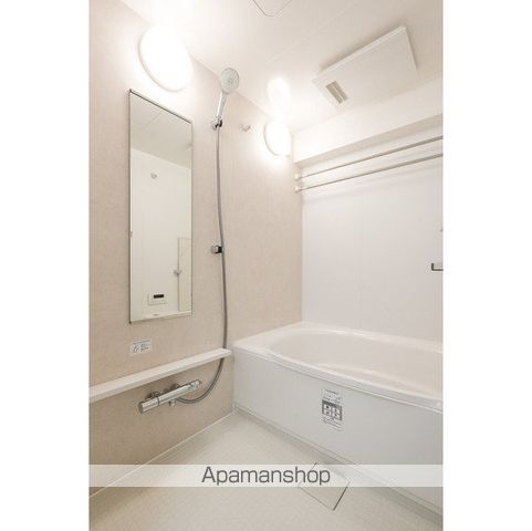 コンフォリア竹ノ塚イースト[1SLDK/61.69m2]のバス