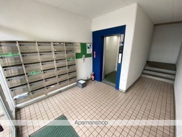 東洋ハイツの玄関写真