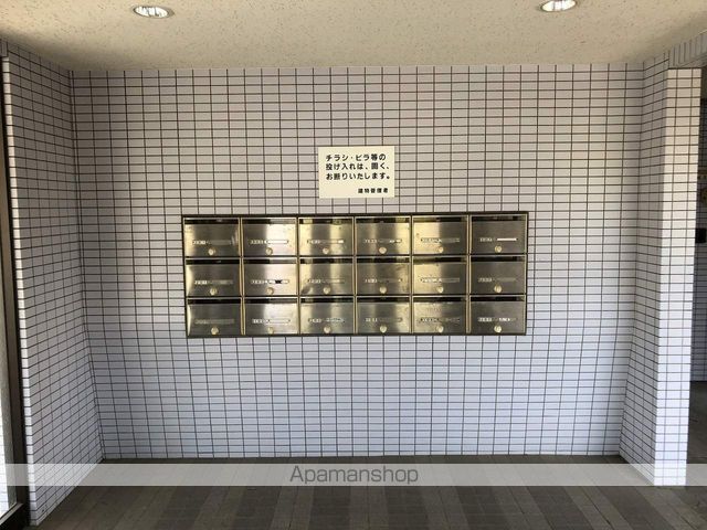 グランディの玄関写真