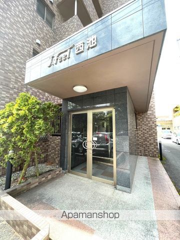 J.feel西池の外観写真