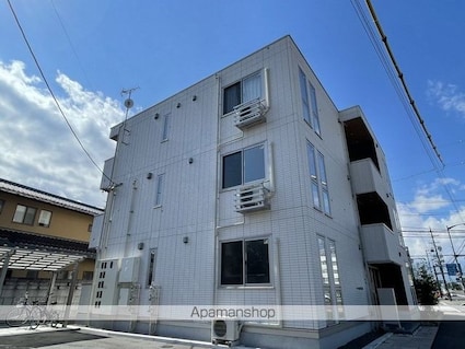 アーバンクレスト白板[1LDK/41.78m2]の外観1