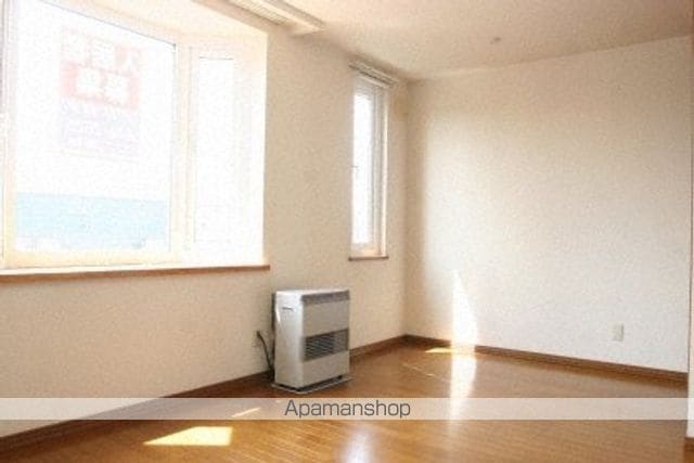 ルミエール北28条B棟の内装写真
