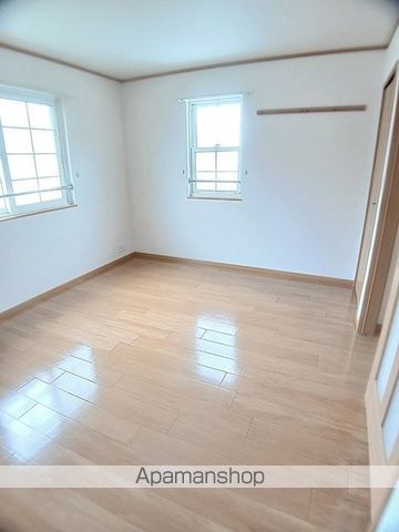 ミルキーウェイ土器 Bの内装写真