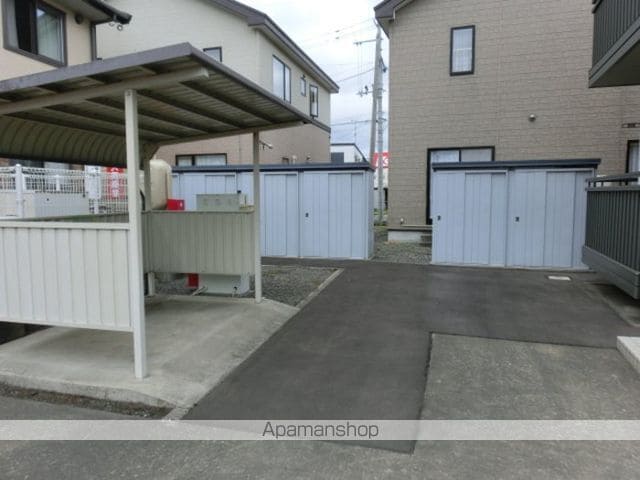 リビングタウン弘前Bの内装写真