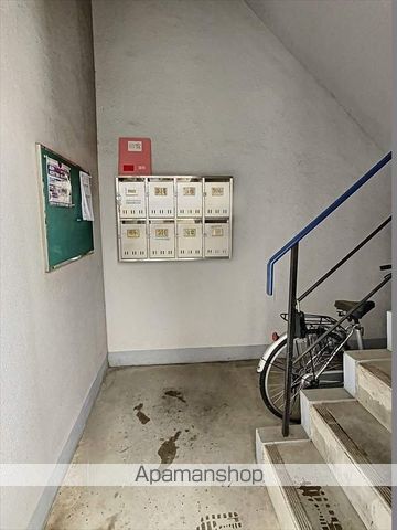 マンションコーラルの玄関写真