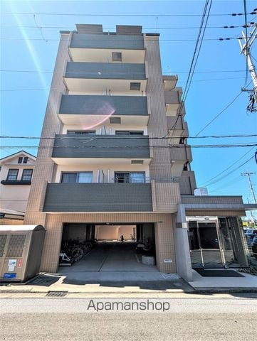 アヴァンドール熊取の外観写真