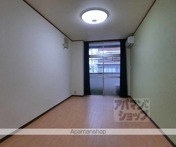 マンションV2の内装写真