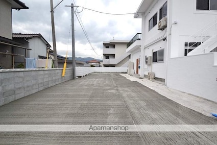 むぎのしまテラス[1LDK/34.39m2]の駐車場