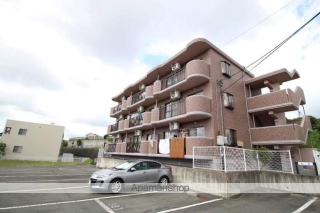 東海道新幹線 掛川駅 バス乗車時間：10分 最寄りバス停で下車 徒歩8分 3階建 築26年の外観写真
