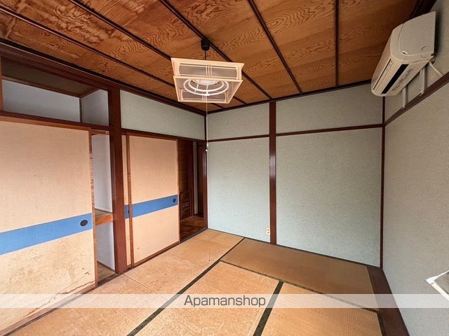 富山地鉄本線 電鉄魚津駅 徒歩11分 2階建 築69年の内装写真
